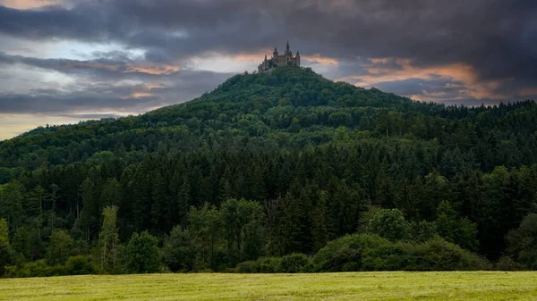 Uitzicht Het Beroemde Kasteel Hohenzollern Top Van Berg — Stockfoto