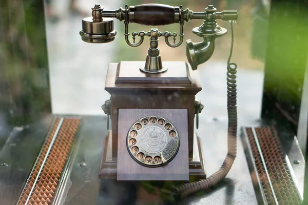 Ένα Κοντινό Πλάνο Ενός Παλιού Τηλεφώνου — Φωτογραφία Αρχείου