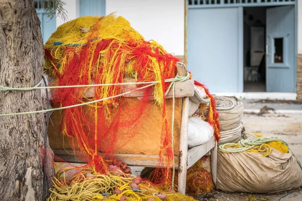 Milos Island Grecja Listopada 2019 Sieci Pakujące Tradycyjnej Wiosce Rybackiej — Zdjęcie stockowe