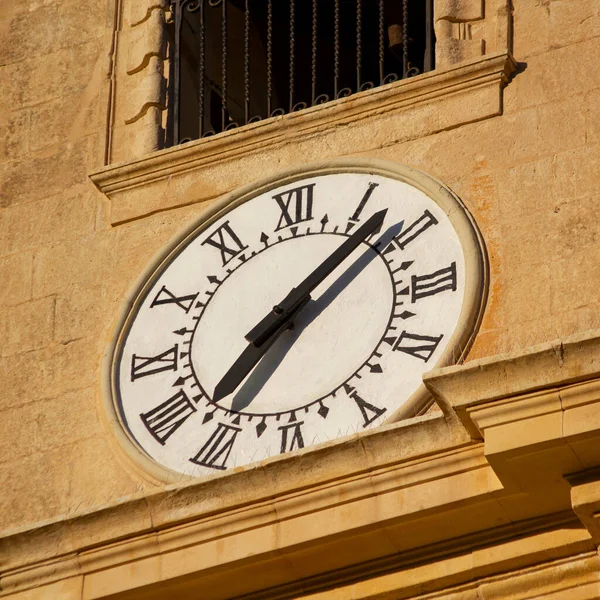 Balzan Malta Maio 2021 Relógio Único Campanário Igreja Paroquial Balzan — Fotografia de Stock