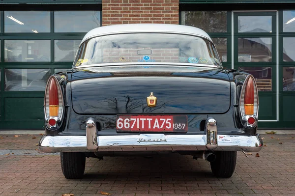 Brummen Netherlands Oct 2021 Simca Vedette Manufactured 1954 1961 French — Stock Photo, Image