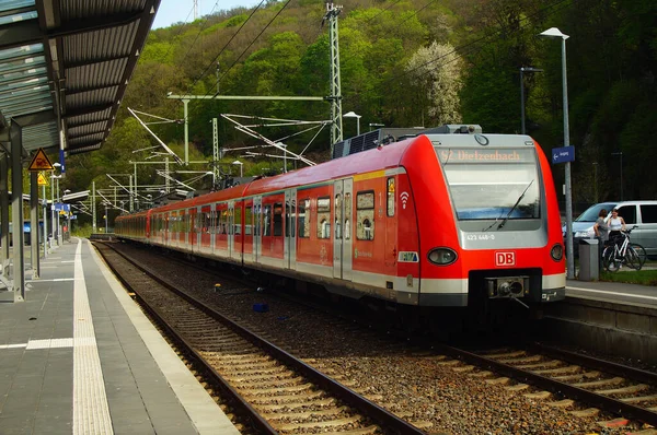 Eppstein Niemcy Maja 2021 Pociąg Bahn Jest Gotowy Odjazdu Stacji — Zdjęcie stockowe