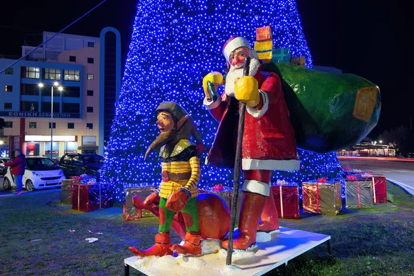 Volos Řecko Krásné Město Volos Zdobené Pro Vánoční Novoroční Dovolenou — Stock fotografie