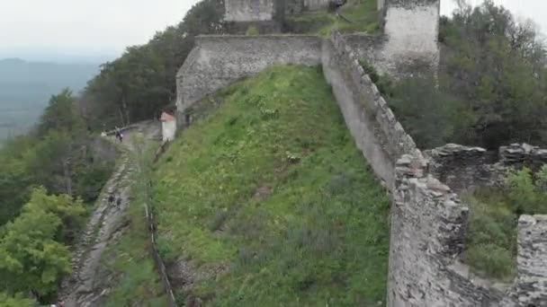 Las Ruinas Del Castillo Niebla — Vídeos de Stock