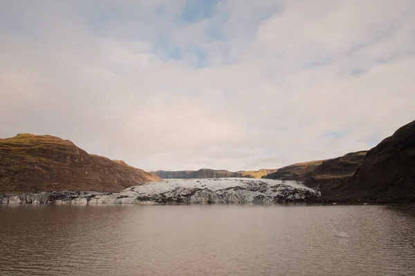 冰岛的Solheimajokull冰川令人毛骨悚然 — 图库照片