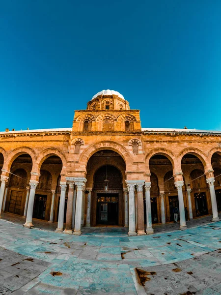 Low Angle Shot Zaytuna Mosque Tunisia — Stock Fotó