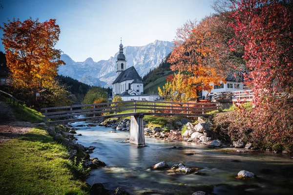 Scenic View Bridge River Parish Church Sebastian Berchtesgaden Germany — Zdjęcie stockowe