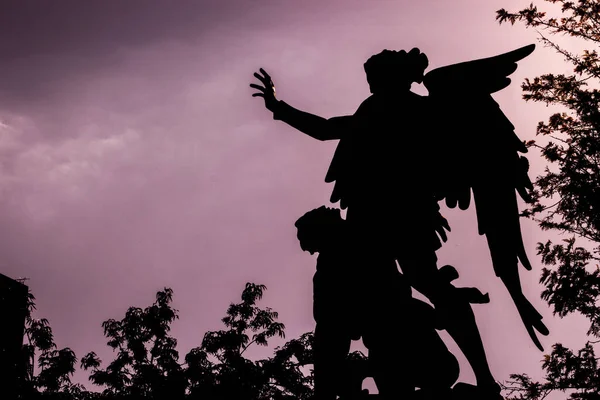 Silhouette Statue Angel Wings — Stock Photo, Image