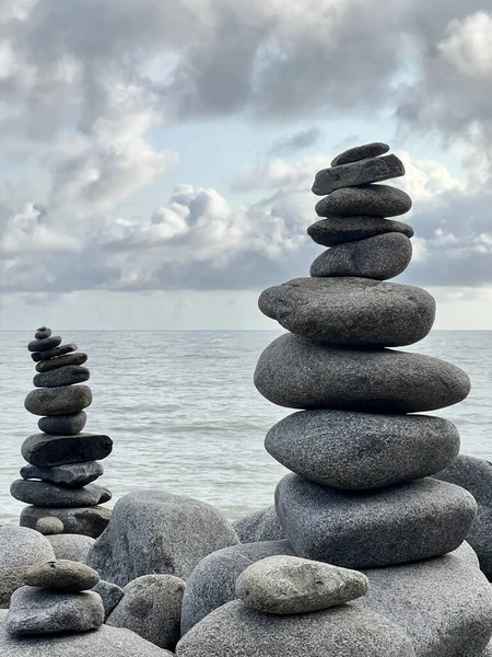 Vertical Shot Stack Stones Sea — Stok fotoğraf