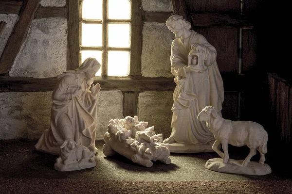 Beautiful Shot Christmas Crib Carved Figures — Fotografie, imagine de stoc