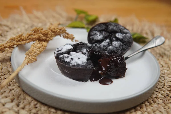 Closeup Shot Chocolate Cupcakes Plate — Fotografia de Stock