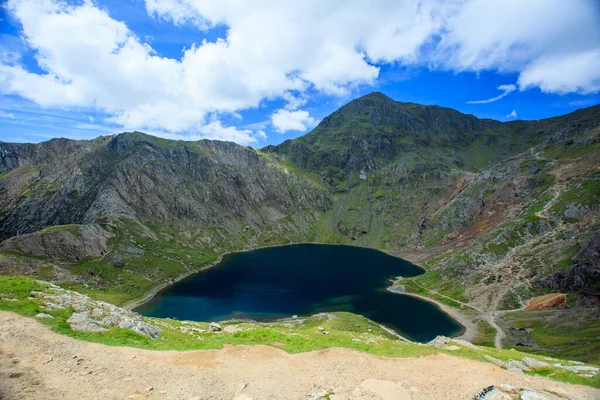 Bela Paisagem Com Lago Snowdonia Monte Snowdon País Gales Dia — Fotografia de Stock