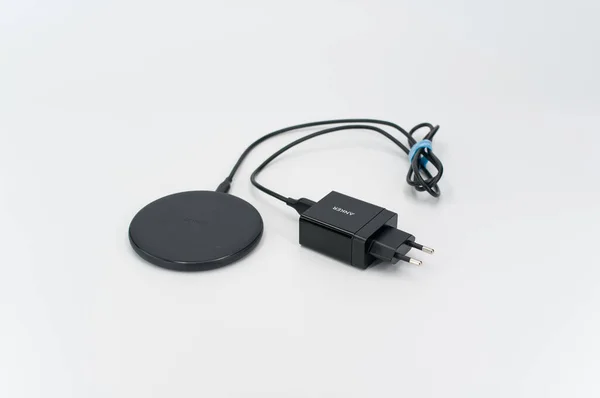 Wireless Induction Device Charger Cable White Background Text Space — 스톡 사진