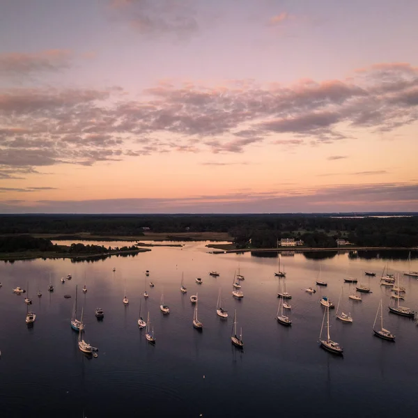 Beautiful Aerial View Many Anchoring Yachts Open Water Pink Suns — Foto de Stock