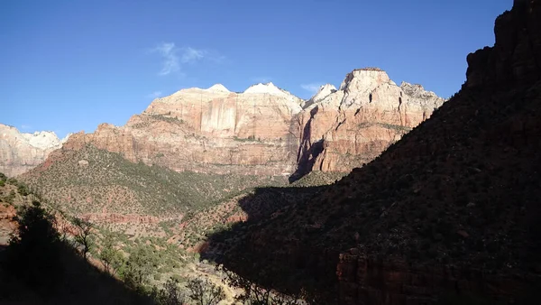 Die Steilen Roten Klippen Zion Nationalpark — Stockfoto