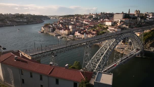 Rekaman Udara Dari Dom Luis Bridge Porto Portugal — Stok Video
