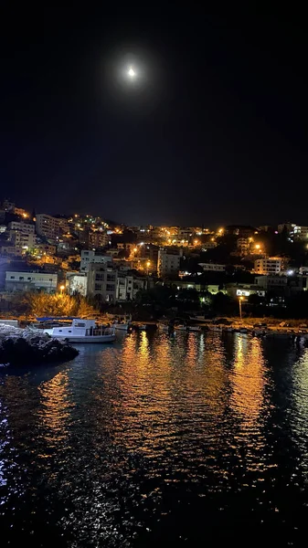 Halat Lebanon Março 2020 Tiro Vertical Porto Noite Líbano — Fotografia de Stock