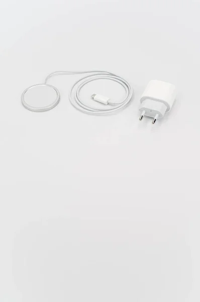 Inverigo Itália Nov 2021 Carregador Dispositivo Indução Sem Fio Magsafe — Fotografia de Stock