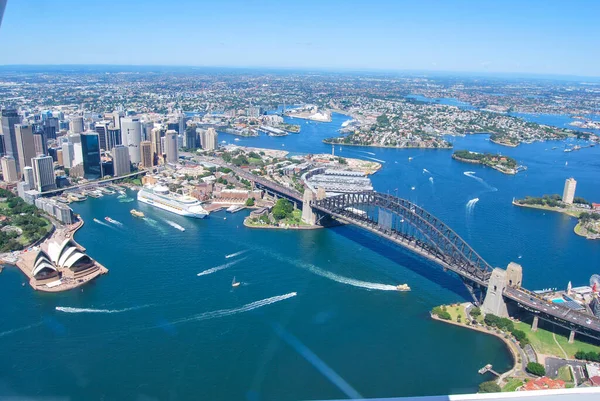 Aerial View Sydney Harbour Bridge Surrounded Water — 图库照片