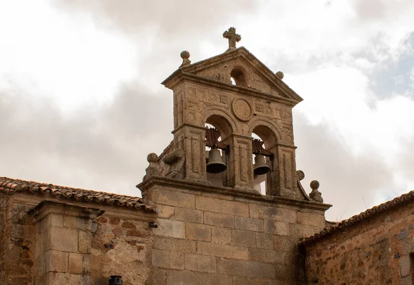 Ein Glockenturm Des Petrusklosters Caceres Spanien — Stockfoto