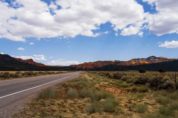 Road Field Mountainous Area Morning — Stock Photo, Image