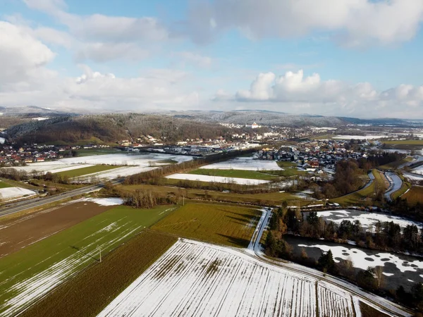 Letecká Přírodní Krajina Krásných Zeleně Obdělávaných Polí Denního Světla — Stock fotografie