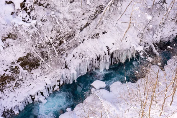 High Angle Shot Frozen River Flowing Snowy Land — Φωτογραφία Αρχείου