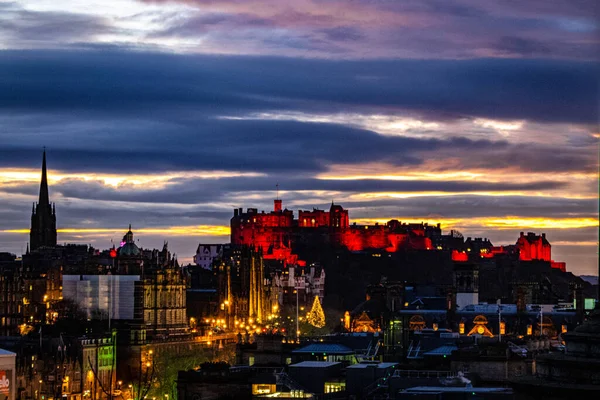 Una Puesta Sol Pintoresca Edimburgo Escocia Reino Unido —  Fotos de Stock