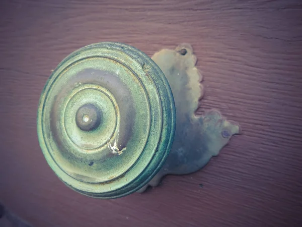 Close Shot Old Weathered Green Grungy Doorknob Detail — Stok fotoğraf