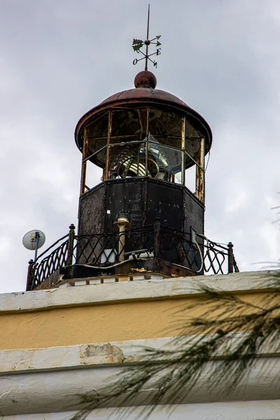 Faro Maunabo Puerto Rico Contra Cielo Nublado —  Fotos de Stock