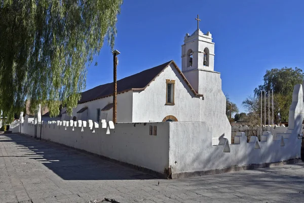 Chil Deki San Pedro Atacama Kilisesi Çitle Çevreleyen Duvar — Stok fotoğraf