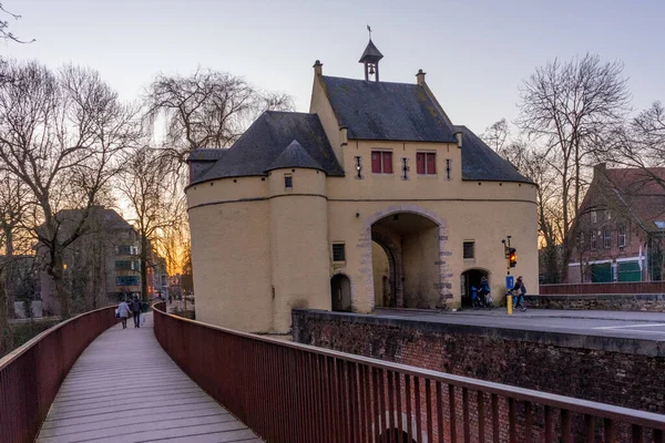 Brugge België Feb 2018 Eerste Smid Poort Brugge België Bij — Stockfoto