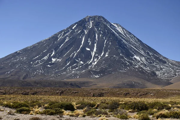 Hermoso Paisaje Con Una Montaña Desierto Atacama Norte Chile —  Fotos de Stock