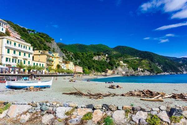 Piękny Widok Morze Śródziemne Domy Cinque Terre Włochy — Zdjęcie stockowe