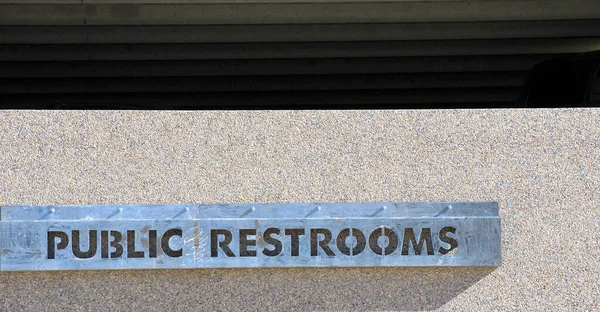 Closeup Shot Public Restrooms Signboard — Stock Photo, Image