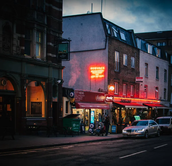 Vereinigtes Königreich Januar 2014 Nachtansicht Einer Straße Camden London — Stockfoto