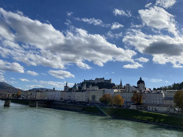 Närbild Bild Floden Salzach Flyter Salzburg Stad Österrike — Stockfoto