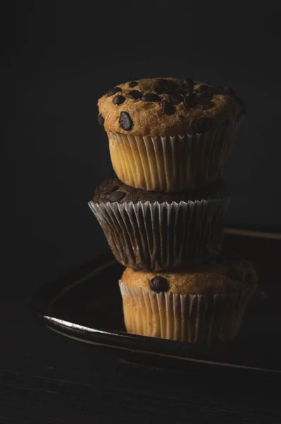 Closeup Shot Delicious Chocolate Vanilla Muffins Chocolate Chips Black Background — Stockfoto