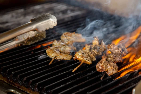 Closeup Shot Some Meat Being Barbecued Grill — Foto Stock