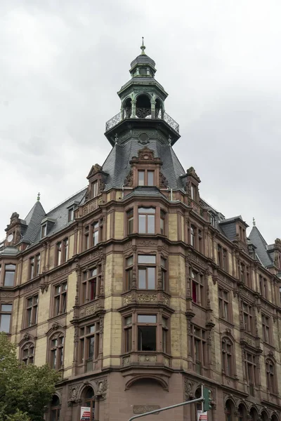 Vertical Shot European Style Building — Stockfoto
