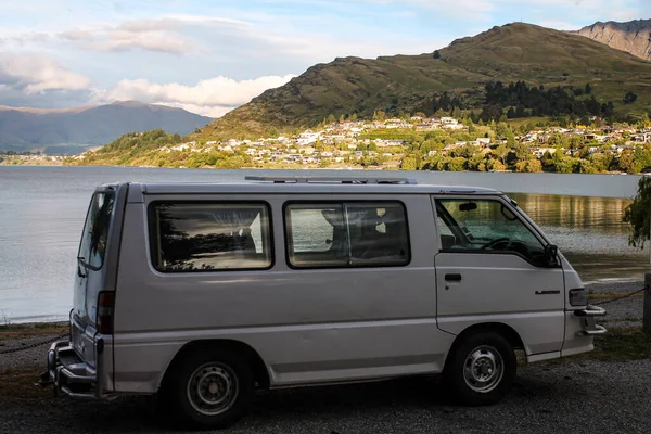 Queenstown New Zealand Nov 2020 Beautiful Shop White Van Stopped — Stock Photo, Image