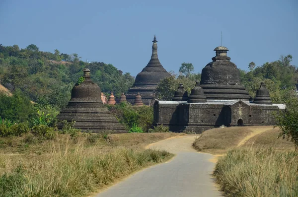 Piękne Ujęcie Shitthaung Paya Temple Słoneczny Dzień Mrauk Myanmar — Zdjęcie stockowe