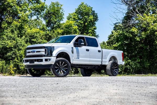 Oswego États Unis Juil 2020 Camion Ram Levé Blanc Près — Photo