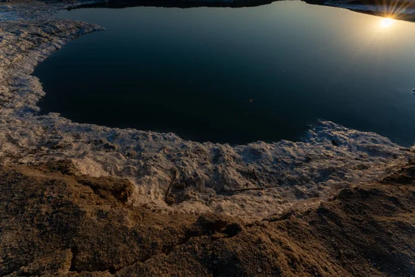 Ένα Απόκοσμο Τοπίο Μιας Ανατολής Στις Ακτές Της Νεκρής Θάλασσας — Φωτογραφία Αρχείου