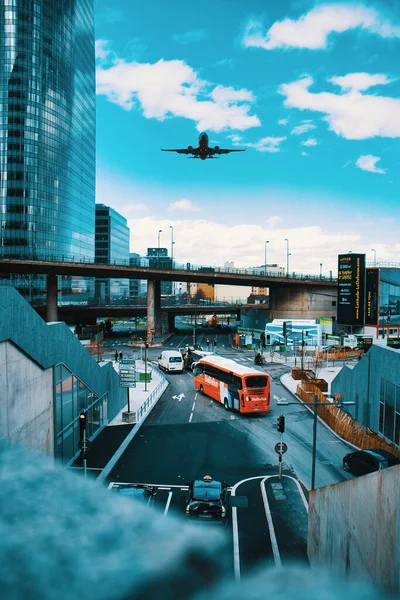 フランス フェンス 2020年3月12日 フランスのラ フェンスビジネス地区上空の平面の垂直ショット — ストック写真