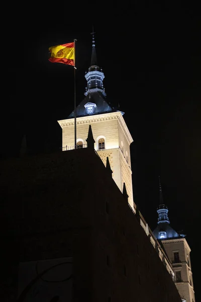 Egy Függőleges Felvétel Alcazar Toledóról Éjszaka Spanyolország — Stock Fotó