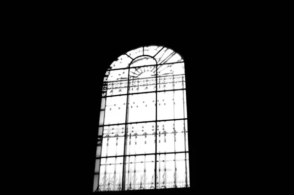 Grayscale View Light Decorated Window Black Dark Background — Stockfoto