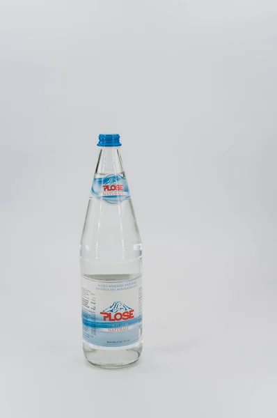 Inverigo Italy Desember 2021 Botol Kaca Alami Pada Latar Belakang — Stok Foto