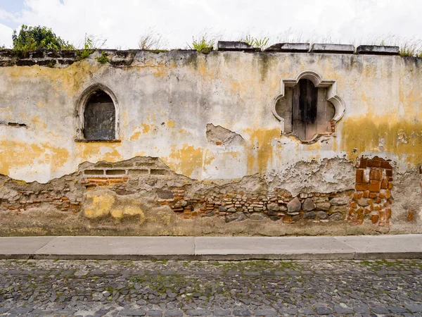 Старая Погодная Живописная Стена Никарагуа — стоковое фото