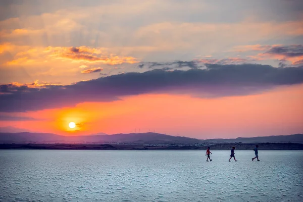 Uma Bela Vista Pôr Sol Salt Lake Larnaca Chipre — Fotografia de Stock